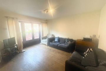 Yeomans Court